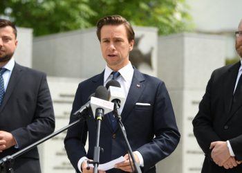 Bosak: „Wzywam rząd do wypowiedzenia konwencji stambulskiej”