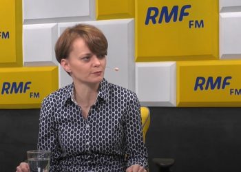 Emilewicz powiedziała, kiedy otworzą zakłady fryzjerskie