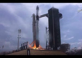 Historyczny sukces SpaceX i NASA. Kapsuła Dragon wyniesiona na orbitę [WIDEO]
