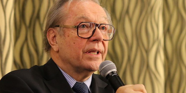 Krzysztof Zanussi odpowiada Latkowskiemu. Będzie kolejny pozew!