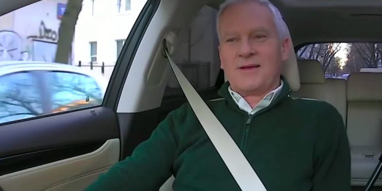 Były prezes PZPN uderza w Niedźwieckiego. „Kablować by nie stracić roboty? Fuj!”