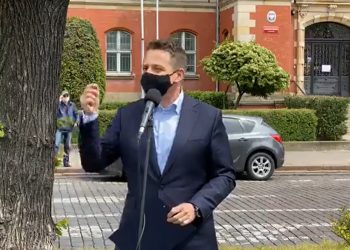 konferencja trzaskowskiego