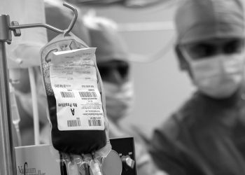 szpital operacja lekarze