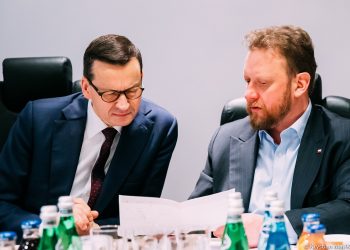 morawiecki z szumowskim