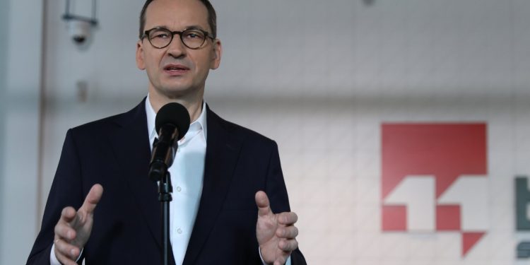 Morawiecki: Gra komputerowa trafi do kanonu lektur szkolnych