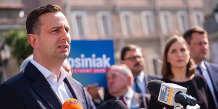 Kosiniak-Kamysz: „Zawieszam, przerywam na chwilę kampanię”