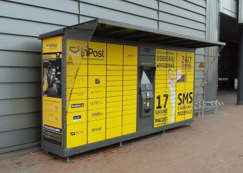 Uwaga na oszustów! Podszywają się pod InPost i mogą wyłudzić dane bankowe [FOTO]