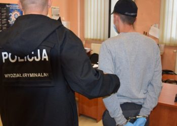 Okradli sklep, ale nie wiedzieli, że w środku są… policjanci