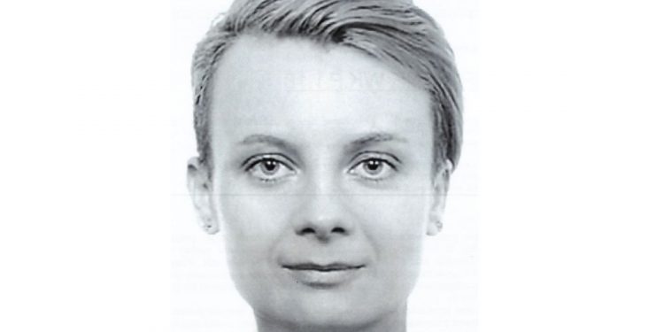 Wystawili za nią aż 8 listów gończych! Opublikowali jej wizerunek