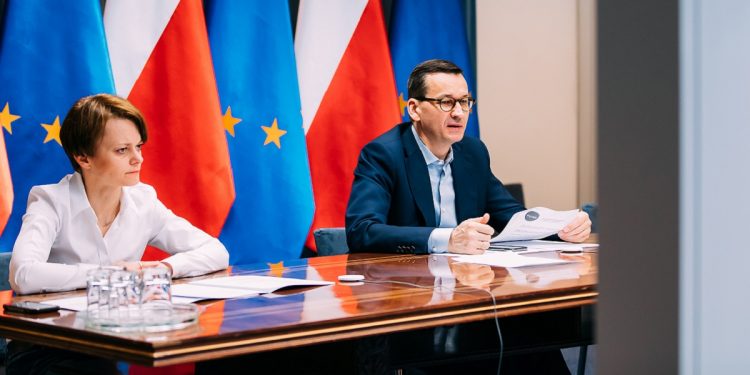 wicepremier jadwiga emilewicz