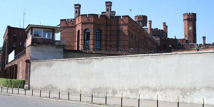 Kolejne samobójstwo w areszcie we Wrocławiu. Nie żyje gangster