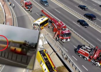 nagranie wypadku autobusu