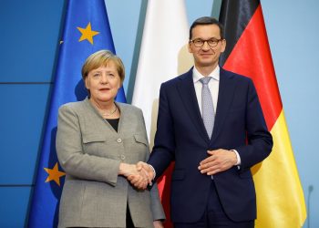 Angela Merkel obchodziła urodziny. Wiadomo, co wręczył jej Mateusz Morawiecki