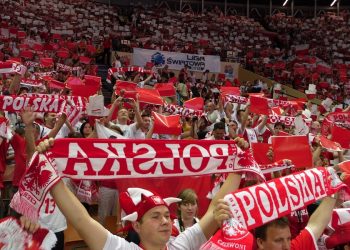 Zwiększenie liczby kibiców na obiektach sportowych potwierdzone rozporządzeniem