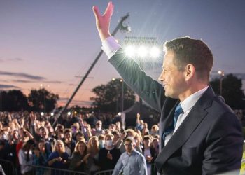 Trzaskowski pogratulował Dudzie. „Oby ta kadencja była inna”