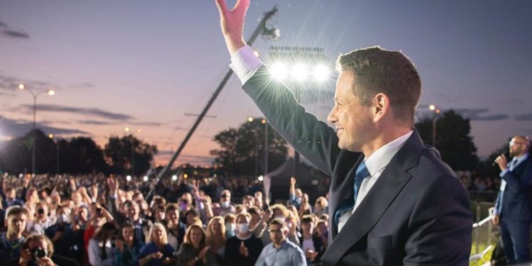 Trzaskowski pogratulował Dudzie. „Oby ta kadencja była inna”