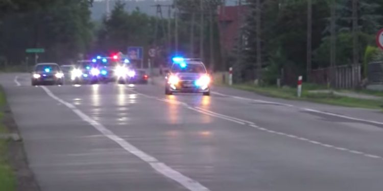 Tak kolumna SOP wiozła Andrzeja Dudę na wieczór wyborczy. Senator: „Jak szarża spychaczami” [WIDEO]