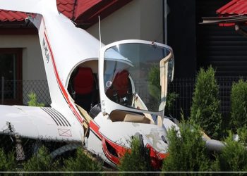 Krosno: Samolot spadł na dom mieszkalny! [WIDEO]