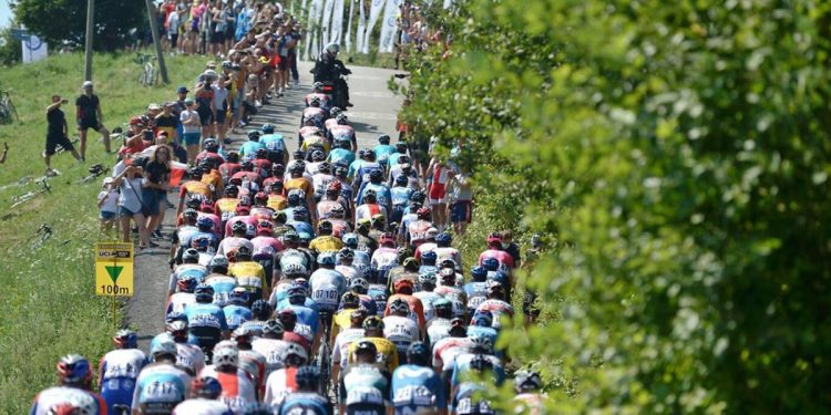 Kolejny groźny wypadek na Tour de Pologne! Kolarz trafił do szpitala