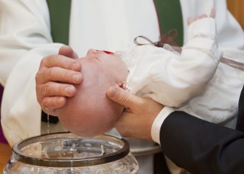 Zmiana formy chrztu. Watykan ogłosił decyzję!