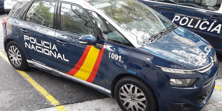 Hiszpańskie media: 4 miesiące więzienia dla Polaka, który odmówił założenia maseczki