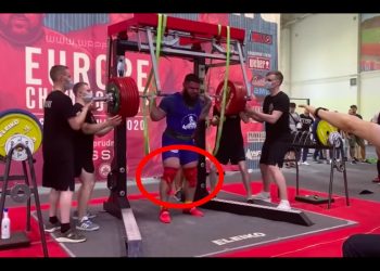 Potworna kontuzja sztangisty. Nagranie tylko dla osób o mocnych nerwach! [WIDEO]