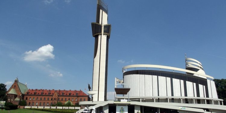 Koronawirus w sanktuarium w Łagiewnikach. Wierni proszeni o kontakt z Sanepidem