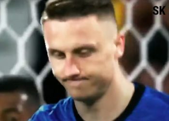 Fatalny błąd polskiego bramkarza. Trener: „Na pewno nie jest to jego ostatnia pomyłka” [WIDEO]