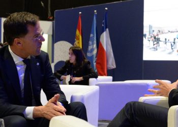 Premier Holandii mówi o „nowej UE” bez Polski i Węgier