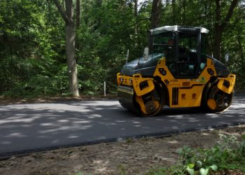 Trujące odpady ze Szwecji trafiały do Polski! Budowali z nich drogi