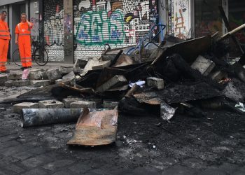 Winnicki: „Niemieccy bojówkarze jadą do Polski”