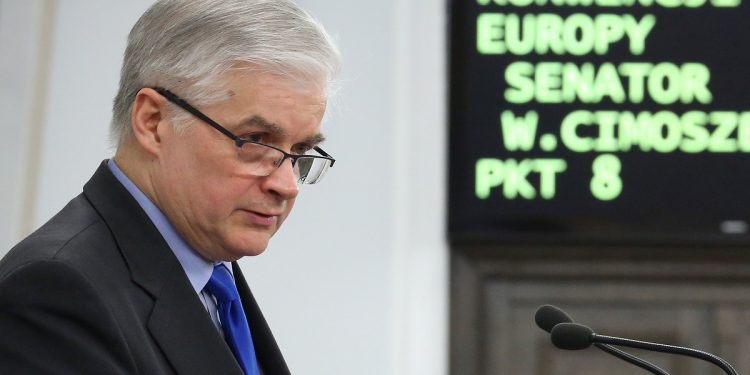 Włodzimierz_Cimoszewicz_71._posiedzenie_Senatu