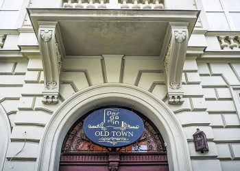 Hotel z Krakowa oferuje pokoje dla bezdomnych! Akcja w dobie pandemii