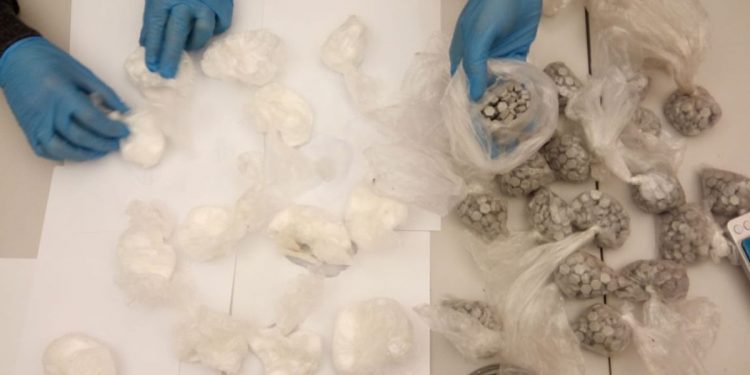 Chciał sprzedać narkotyki… policjantowi. Trafił do aresztu