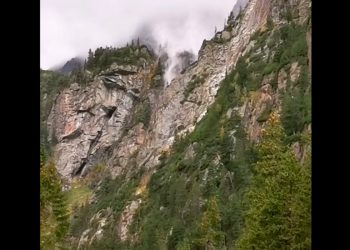 „Odwrócony” wodospad w Tatrach. Niezwykłe nagranie trafiło do sieci [WIDEO]