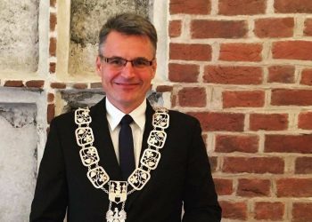 Prezydent Zielonej Góry ma koronawirusa. Wcześniej mówił o „koronaściemie”