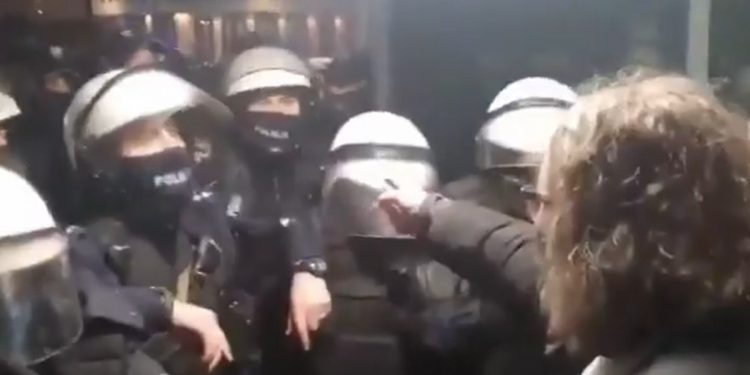 Lempart policja