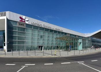 Błaszczak: drugi szpital tymczasowy w Warszawie powstanie w bazie lotniczej na Okęciu