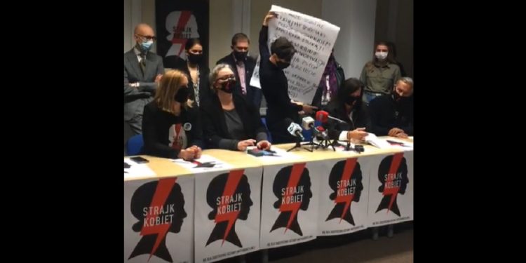 strajk kobiet