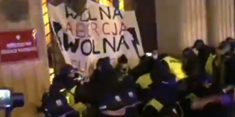 wolna edukacja i aborcja
