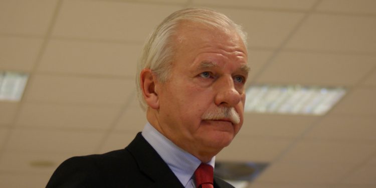 Olechowski zakładał PO. Teraz ostrzega przed… jej powrotem do władzy