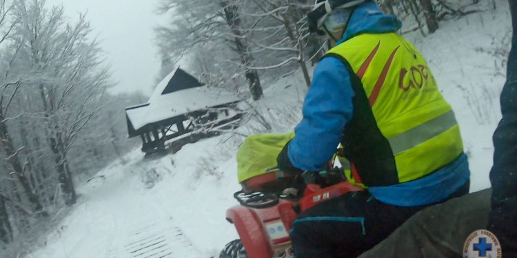 Ratownicy interweniowali w Bieszczadach. Pijani turyści w stanie hipotermii