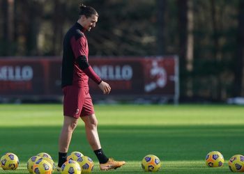 Ibrahimović o walce z koronawirusem: „Rozmawiałem z mieszkaniem”