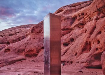 To jedna z największych zagadek 2020 roku. Sekret tajemniczego monolitu rozwiązany [FOTO]