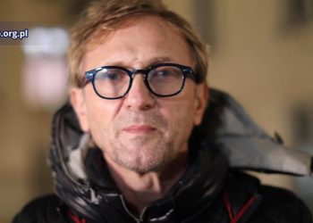 Andrzej Chyra posprząta mieszkanie za pieniądze. Niecodzienna aukcja