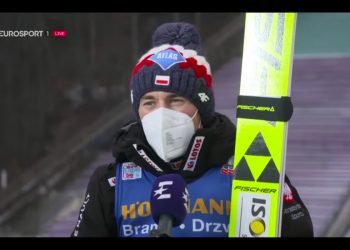 Stoch znów wściekły na dziennikarzy? Poszło o rywalizację z Kubackim [WIDEO]