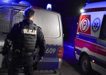 Okradł karetkę. Później groził popełnieniem samobójstwa