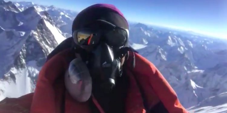 Jest pierwsze nagranie ze szczytu K2. Widok zapiera dech! [WIDEO]