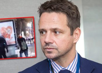 trzaskowski i protest