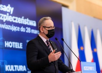 Obostrzenia w kolejnych województwach! To już oficjalne